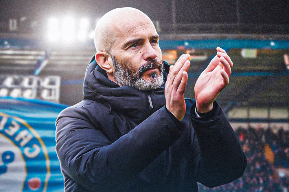 HLV Maresca Phản Ứng Khi Đội Hình Chelsea Phình Lên 42 Người