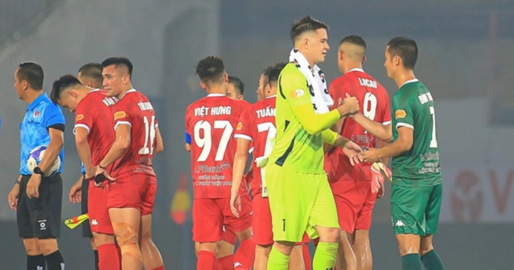 V.League 2024/25: Khởi Đầu Căng Thẳng Ngay Từ Vòng Đầu