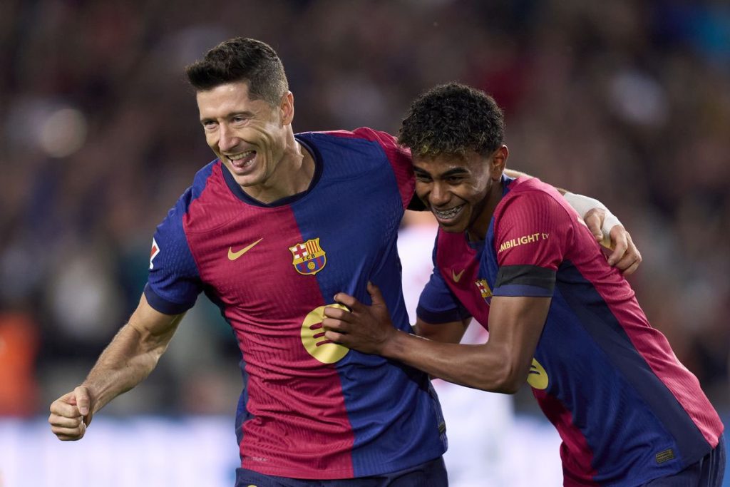 Barcelona vùi dập Bayern: Báo Đức đau lòng, báo TBN háo hức Siêu kinh điển