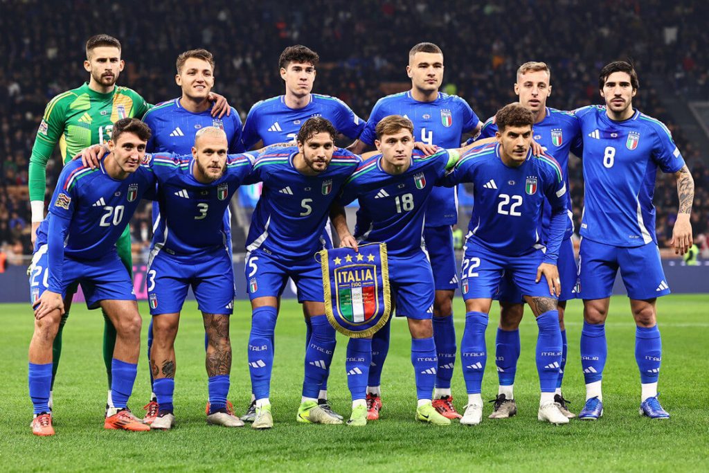 Rabiot tỏa sáng, Pháp hạ gục Ý để tiến vào tứ kết Nations League