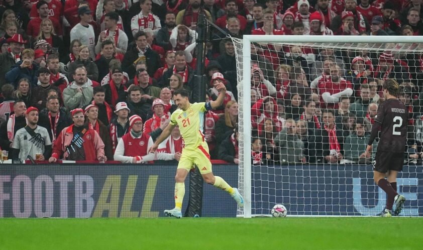 Tây Ban Nha vượt qua Đan Mạch, khẳng định ngôi đầu bảng Nations League