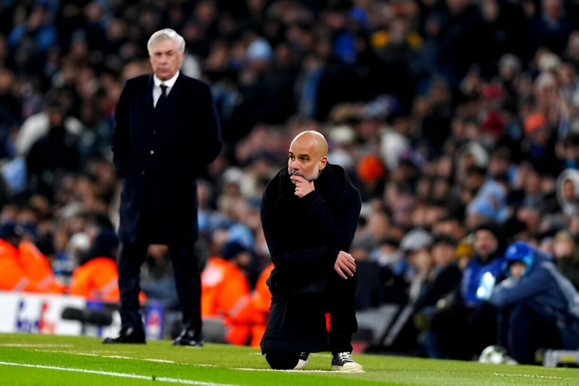 Wayne Rooney chỉ trích một quyết định của Pep Guardiola