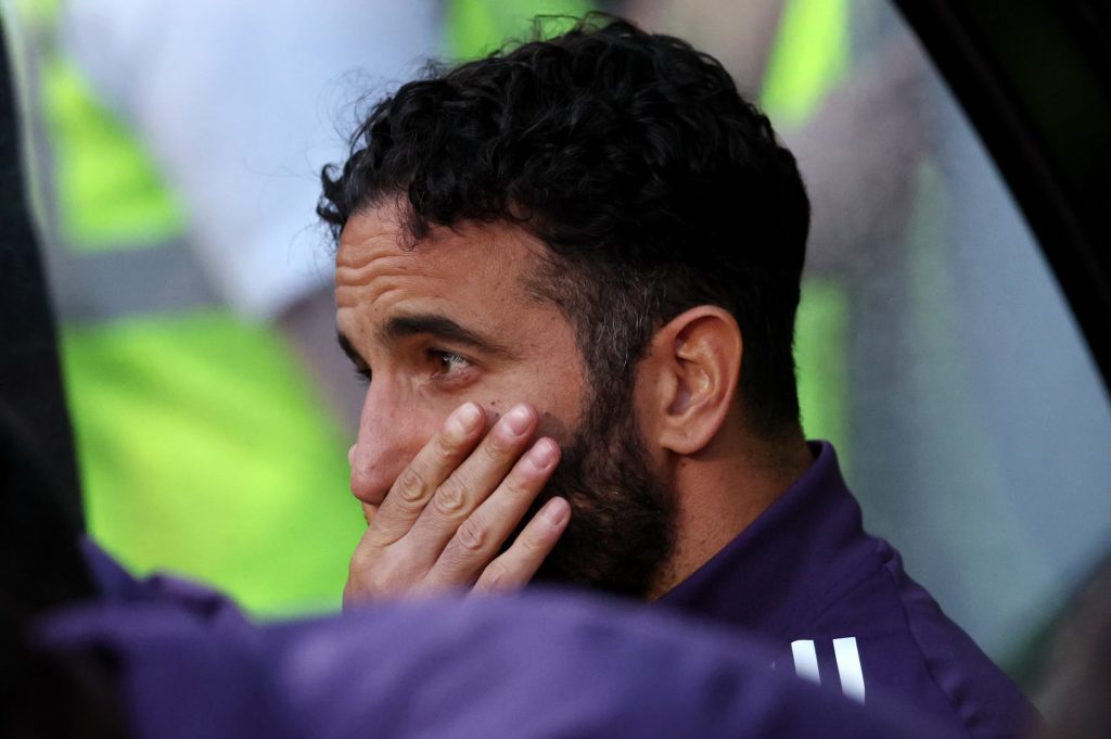 MU sẽ tốn bao nhiêu tiền nếu sa thải HLV Amorim