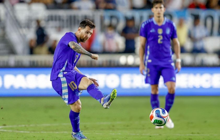 HLV Argentina chọn xong hai sao mai thay thế Messi