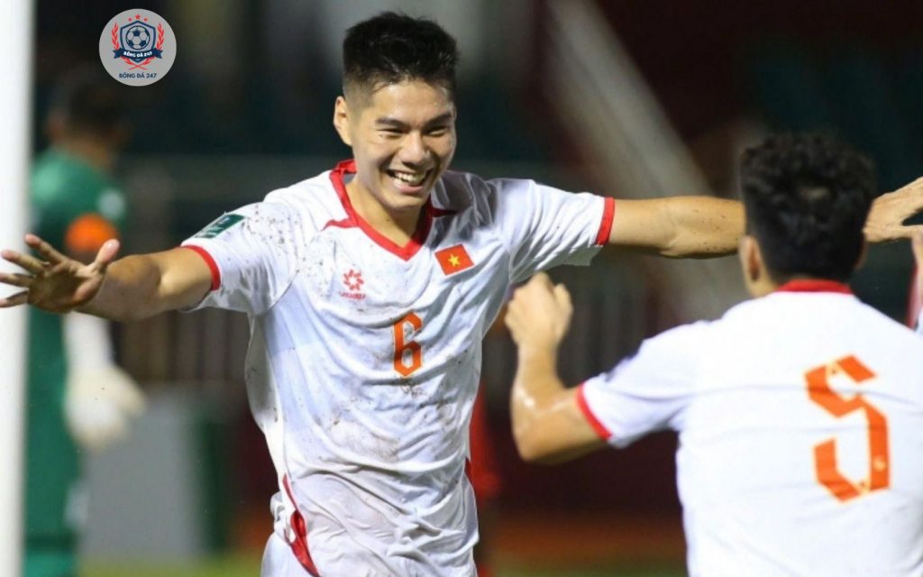 ĐT Việt Nam thắng chật vật Nepal nhờ bàn phản lưới nhà